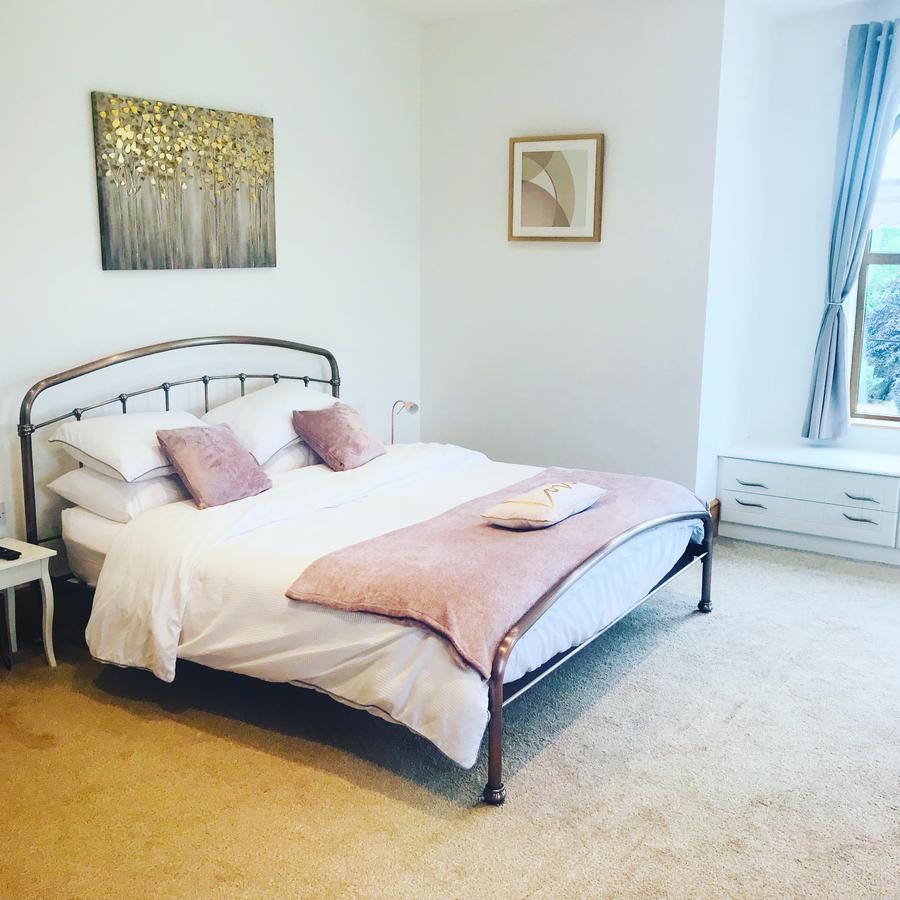 Bed and Breakfast Beechtree Manor Cullybackey Экстерьер фото